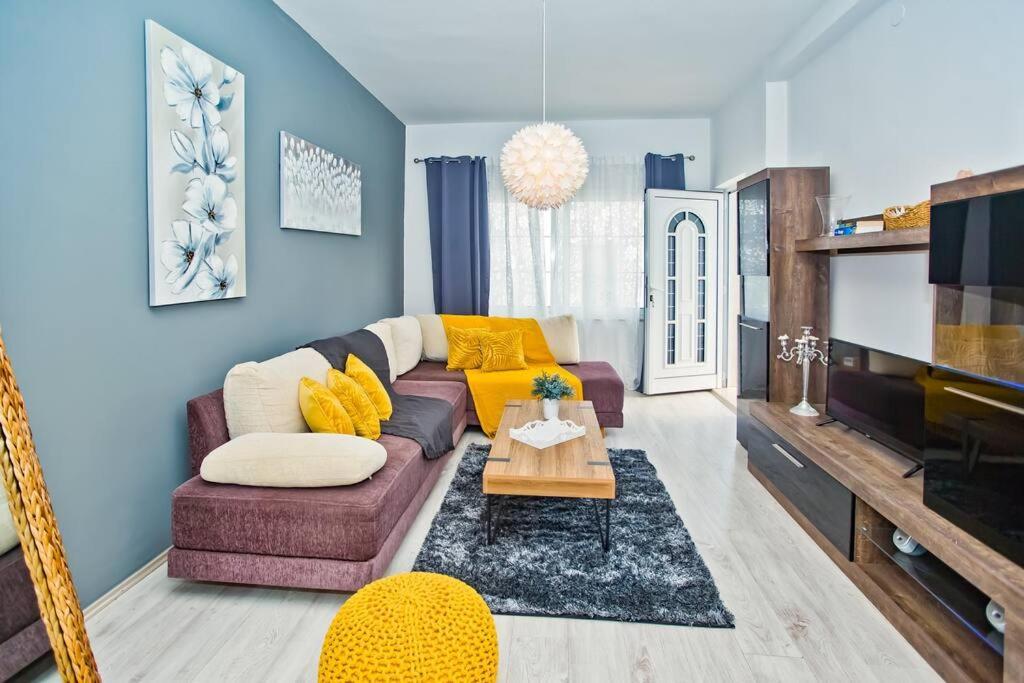 Apartman Tino With Two Sunny Terace フヴァル エクステリア 写真